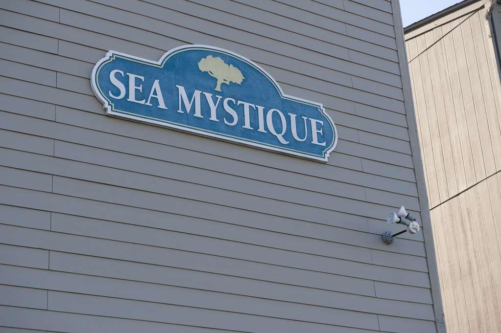 Sea Mystique Resort Garden City