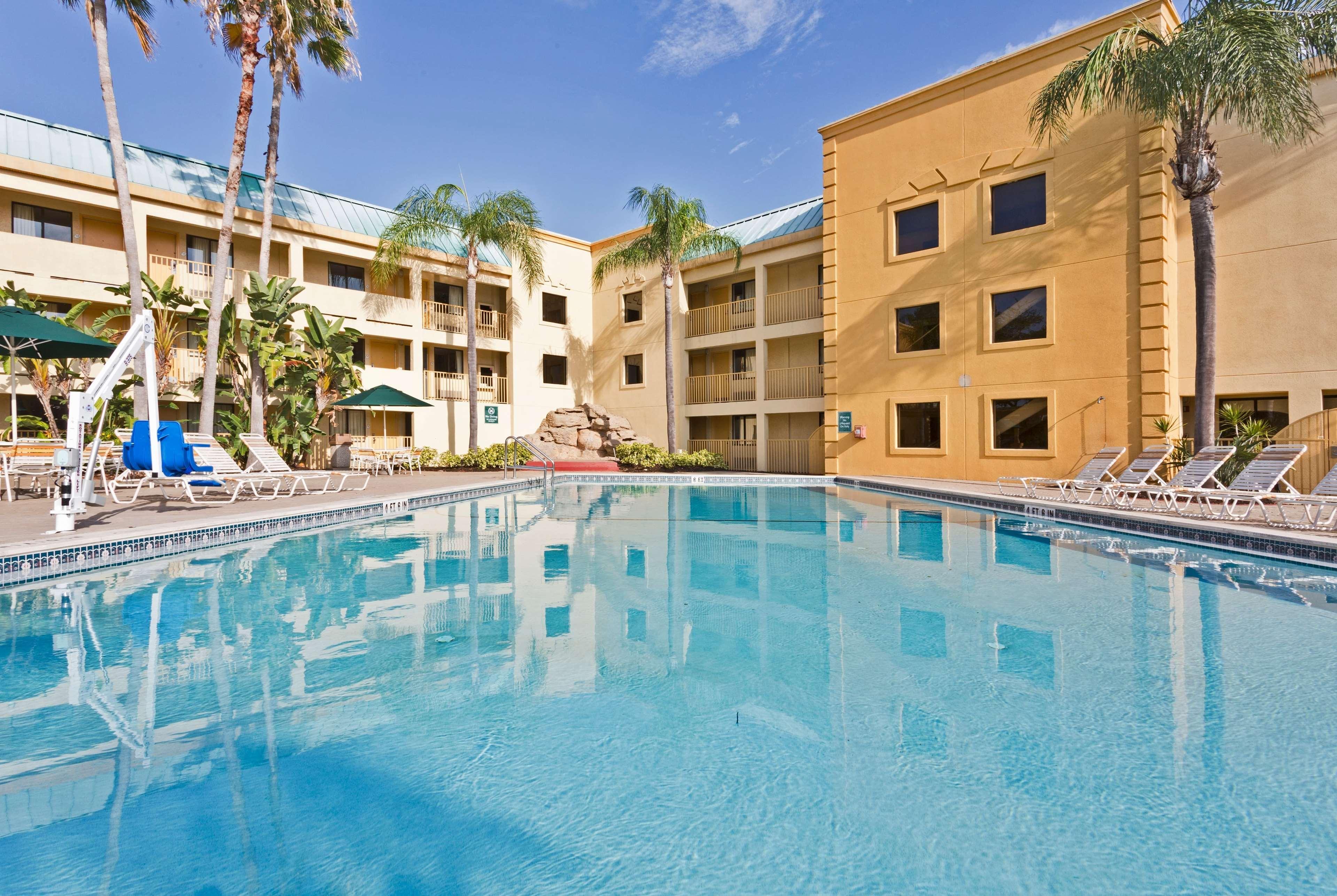 Sea Mystique Resort 3*
